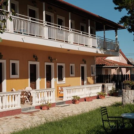 Serengeti Nap Comfy Rooms Sidari  Luaran gambar